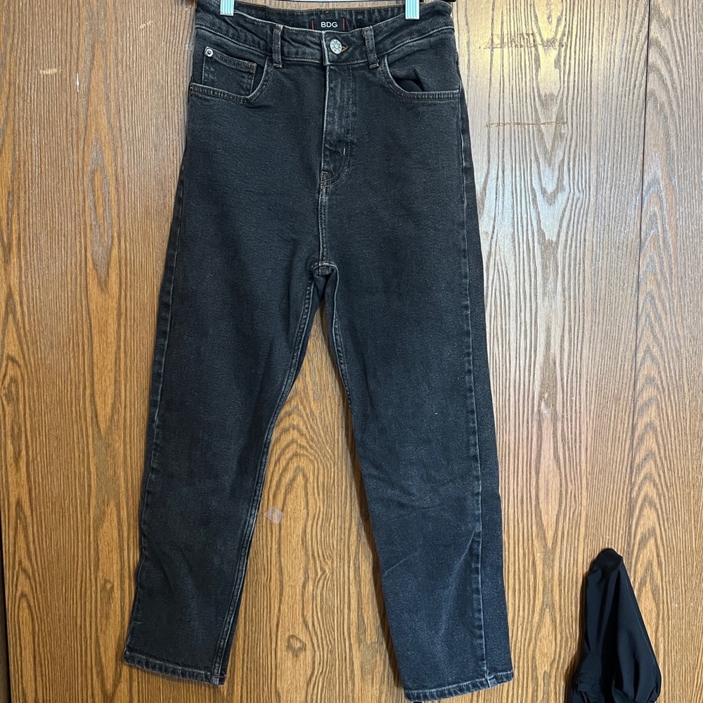 ✨3/$20✨Urban Outfitters BDG Mom Jeans